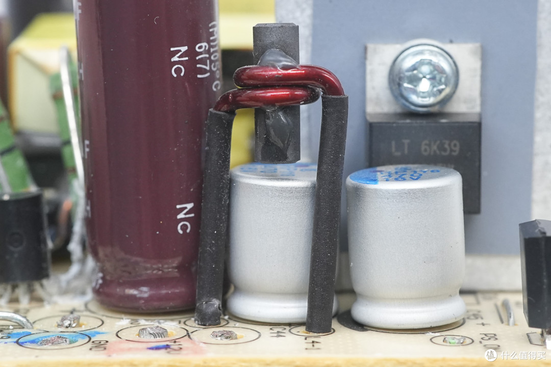 美国电源芯片大厂方案加持，康舒180W PC电源拆解