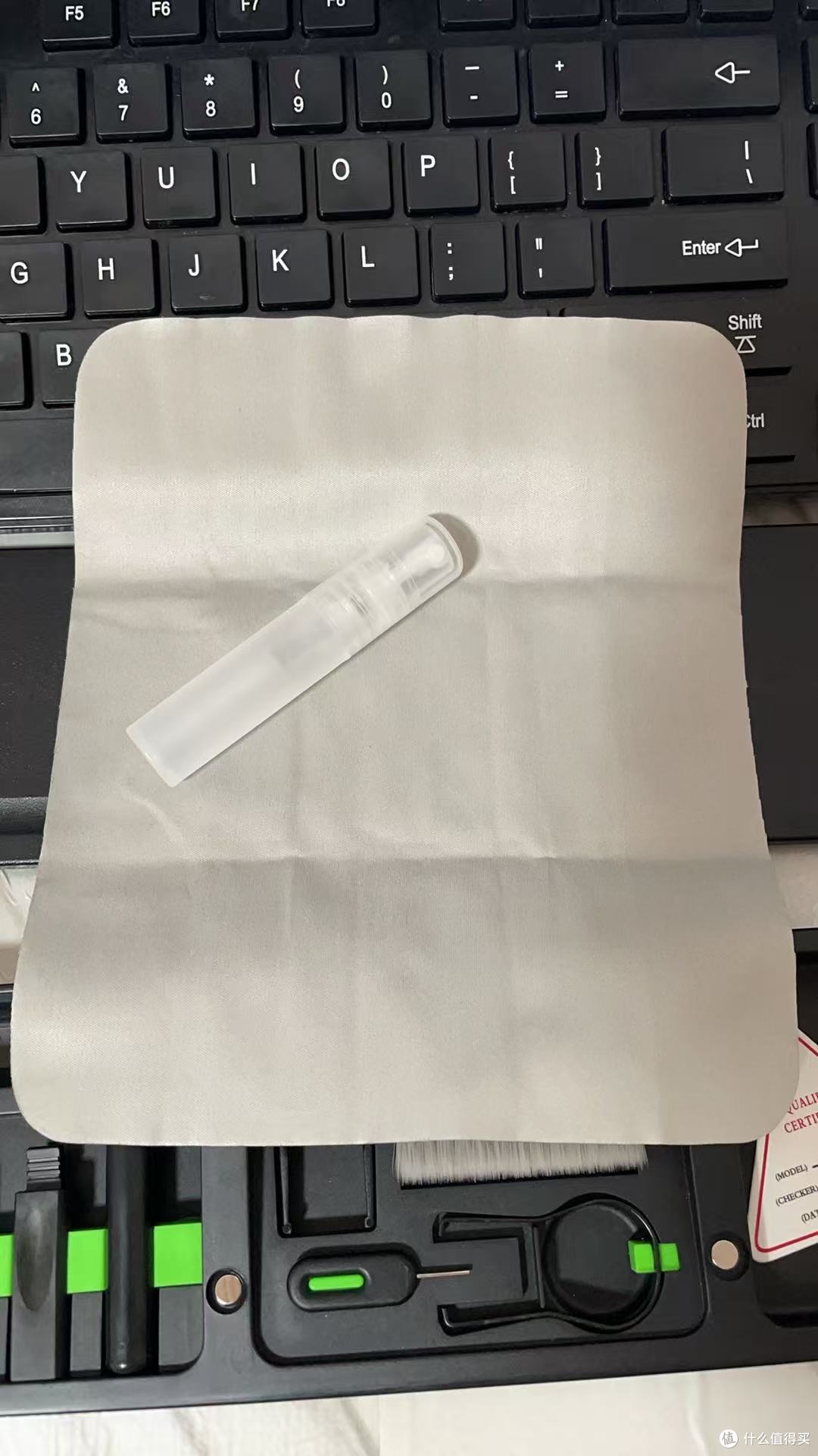 这就是我的多功能清洁套装一物多用还带收纳的键盘手托