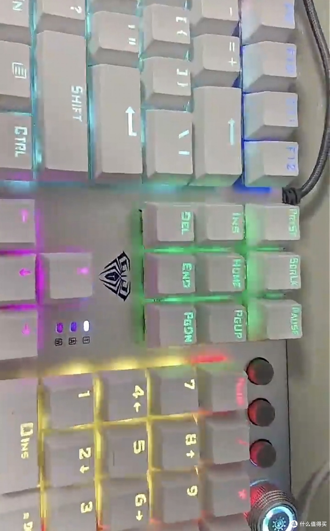 狼蛛F2088机械键盘上手实测