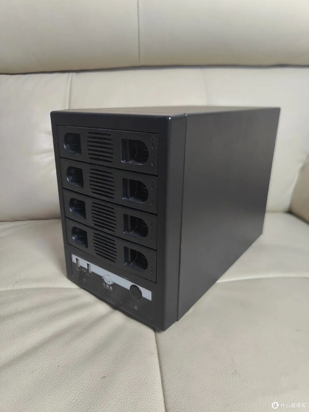 不到300元4盘位入门NAS。4+60配置。做入门存储妥妥的