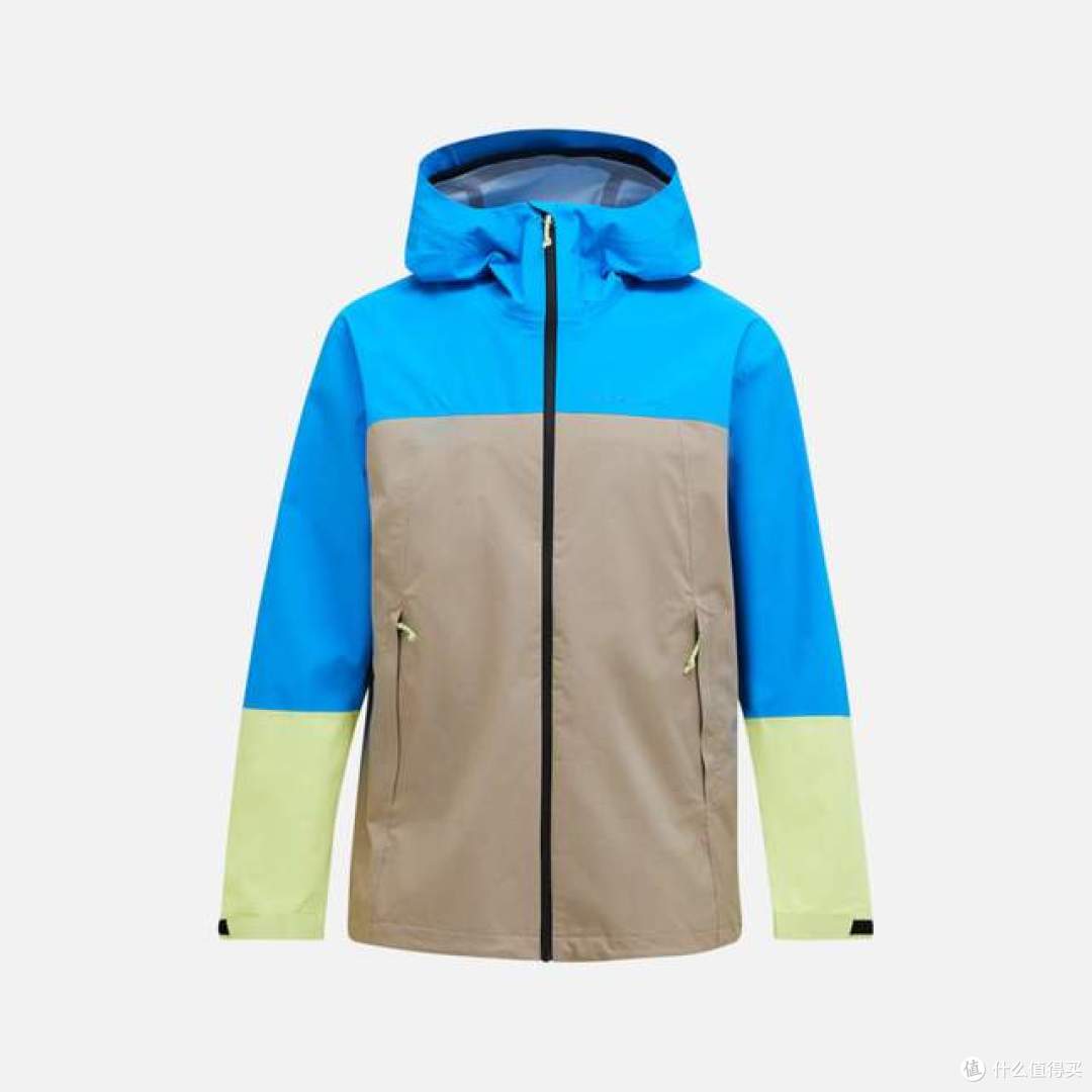 秋季湿冷多雨,户外必备服饰装备,6款全球顶级户外品牌冲锋衣