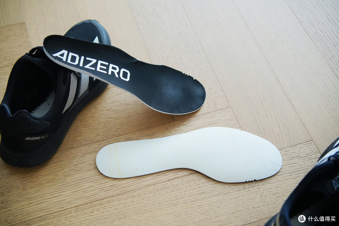悦跑圈排第一的阿迪ADIZERO EVO跑鞋最大缺点改造,我只花了8.96元