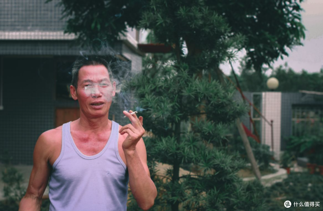烟龄越长，色素沉积越深，也越顽固