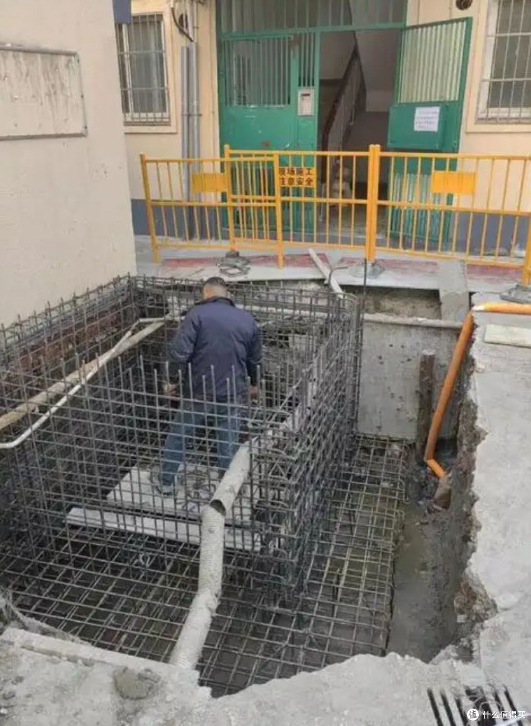 加装电梯补助25万,装完年年还掏4000