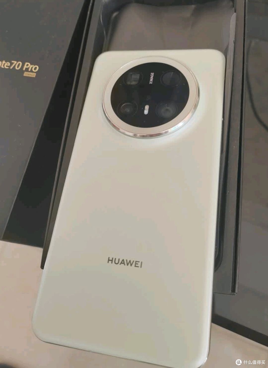 首发党VS等等党!Mate70 Pro这次等等党赢麻了