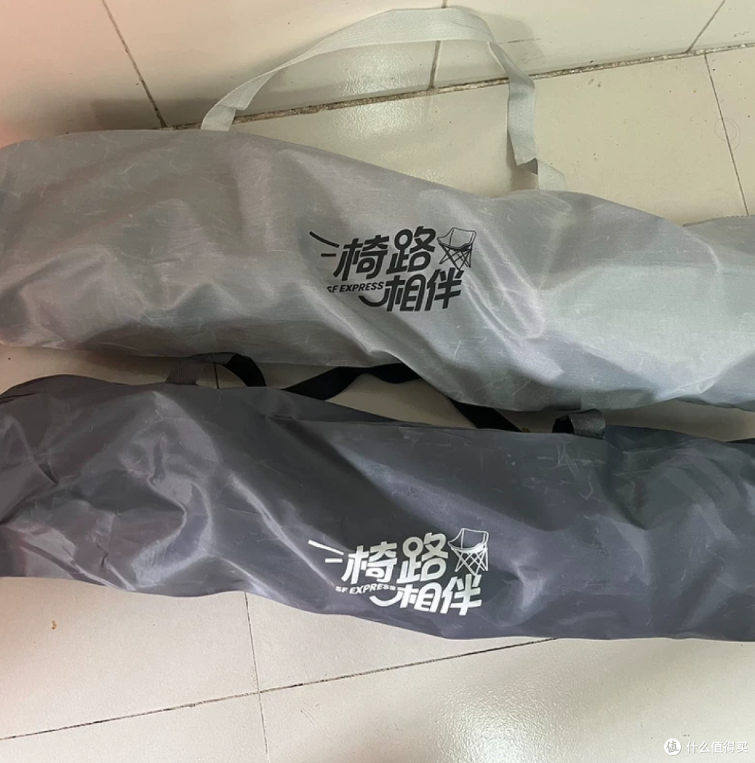 大量顺丰中秋礼盒流入二手鱼，两把露营椅+月饼，最低63贵不贵