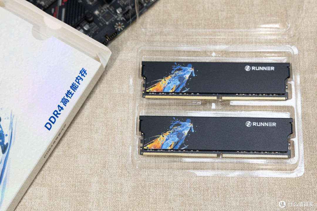 装机分享,奔跑者Runner 32GB(16G×2)瞬影DDR4套装表现如何