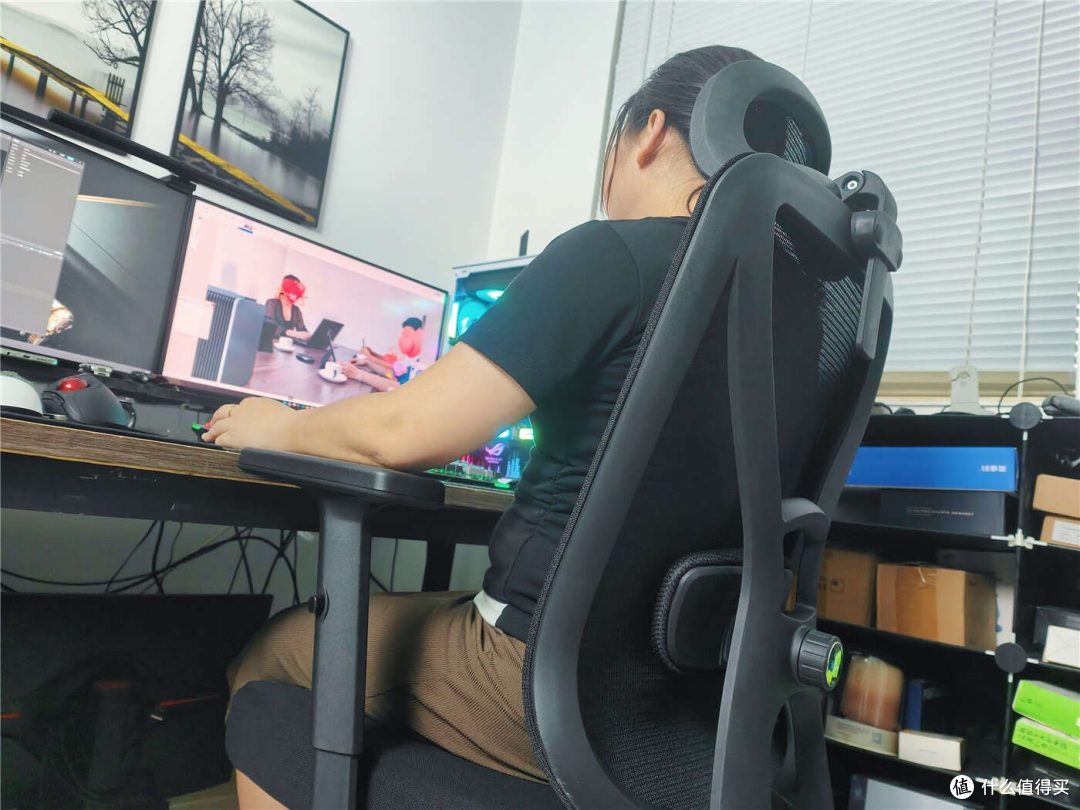 百元级久坐救星!夏草木Fit CC实测,打工人的护腰刚需!