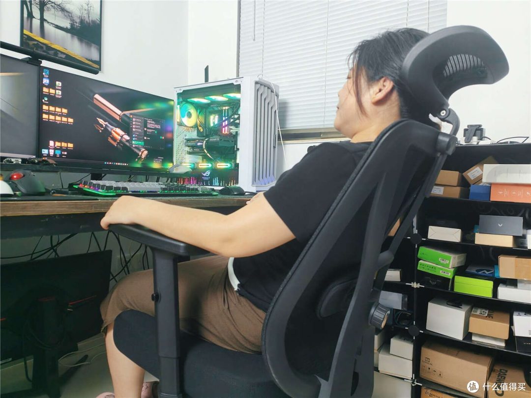 百元级久坐救星!夏草木Fit CC实测,打工人的护腰刚需!