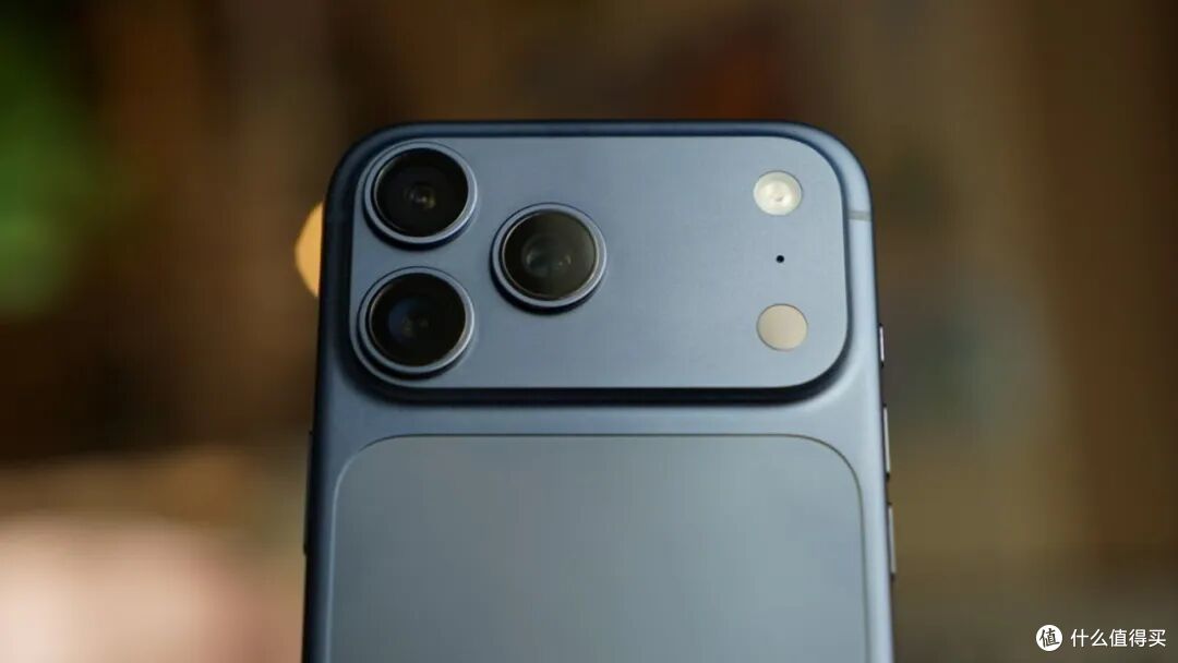 9999元的iPhone 18 Pro,为什么还能这么抢?