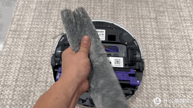 扫地机器人再进化,这次死磕清洁死角!双机械臂+履带热活水,看云鲸JX Ultra能否终结盲区?
