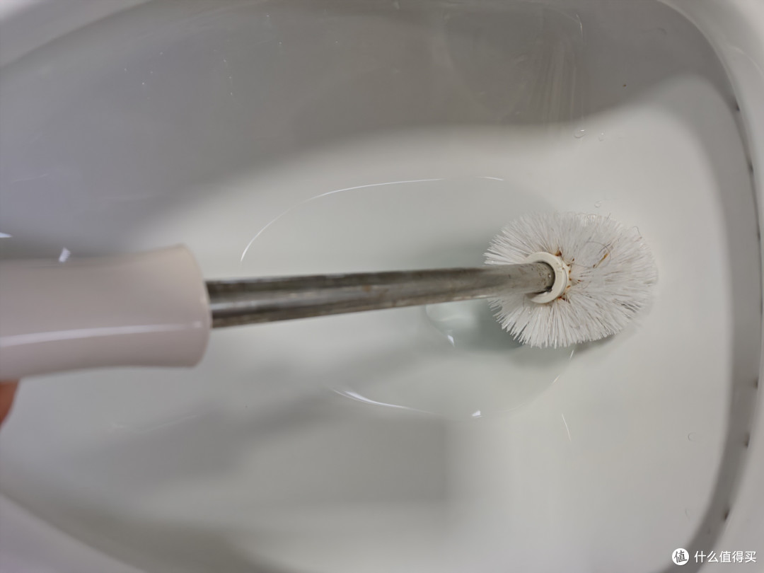长期实测:这三款马桶刷有一款刷的特别干净,建议大家都尝试使用