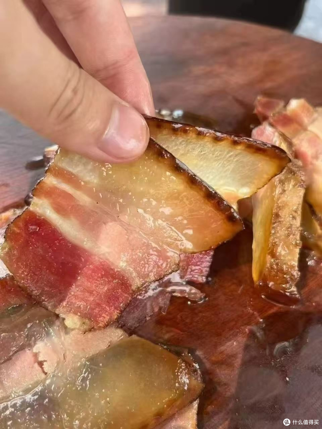松柏柴火熏五花,贵州土猪腊肉香