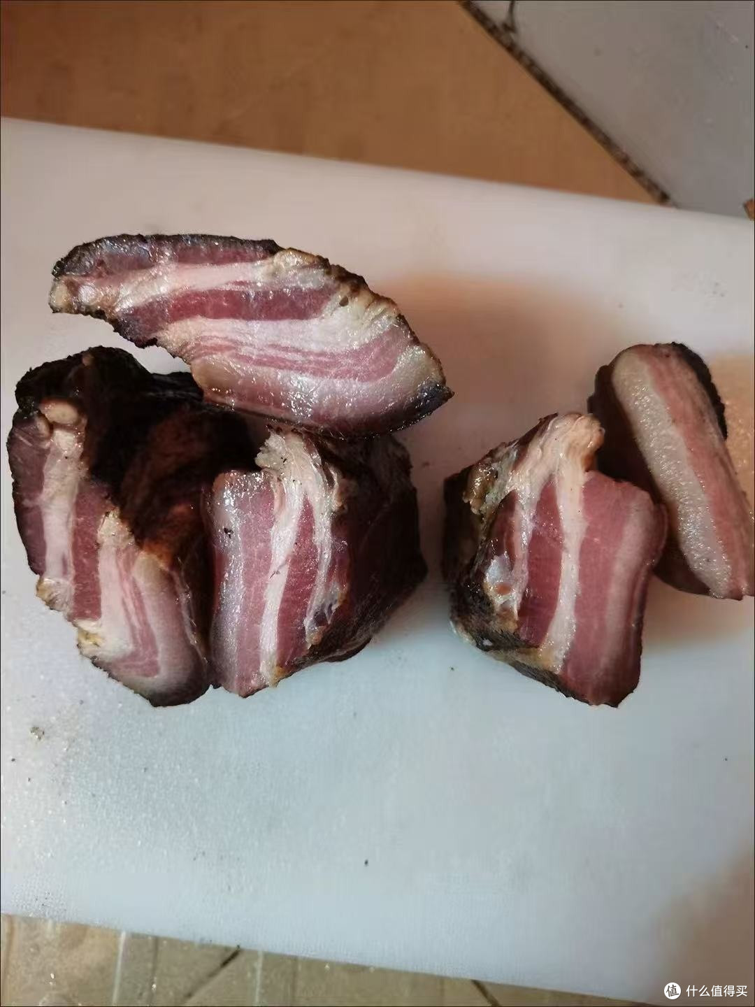 深山松柏熏腊肉,贵州土猪五花好