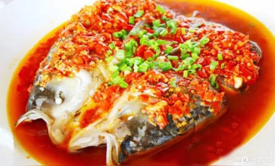 剁椒鱼头：热辣鲜香的湘味经典