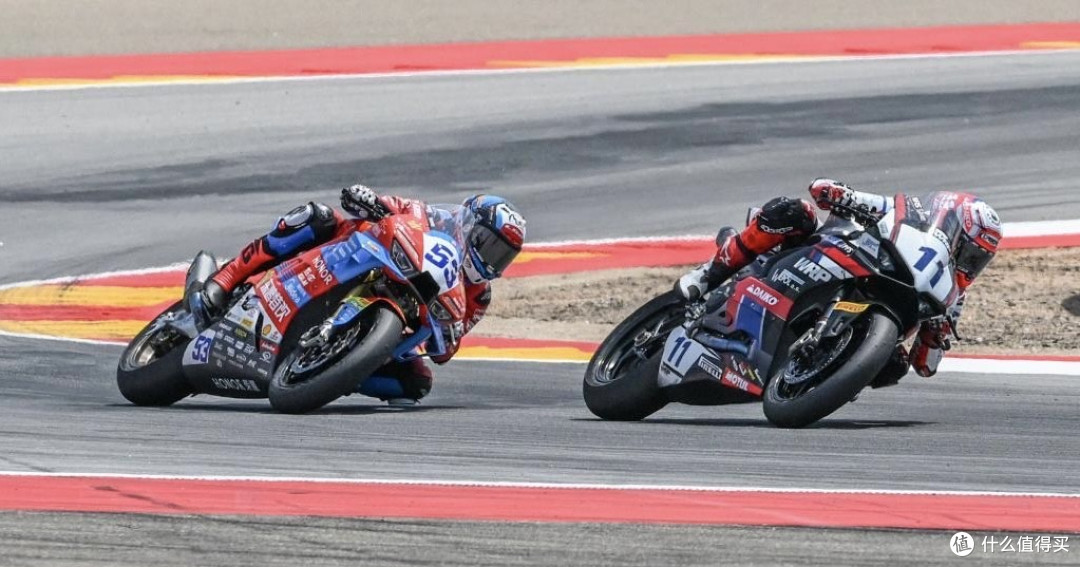 入门看懂WSBK!被张雪机车刷屏后,入坑两轮公路赛