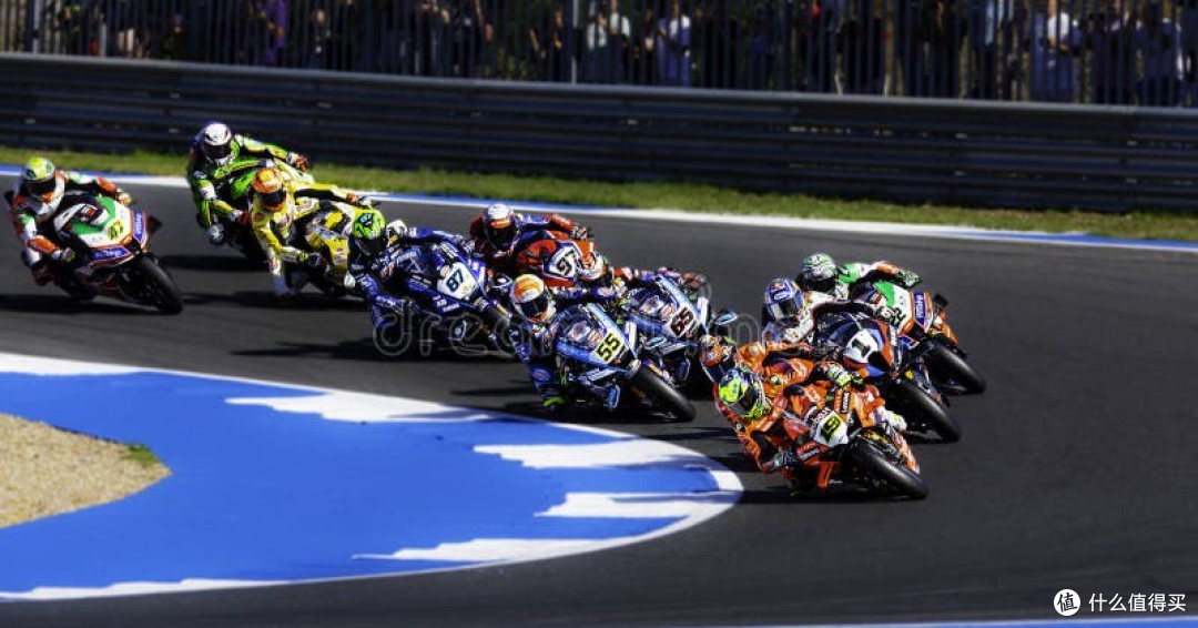 入门看懂WSBK!被张雪机车刷屏后,入坑两轮公路赛