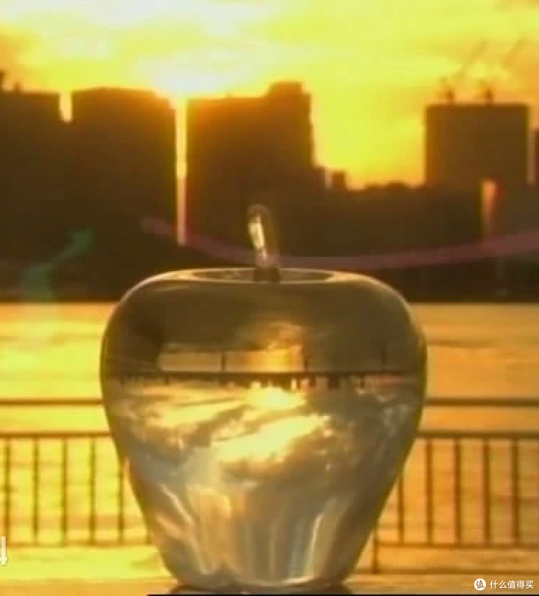 1997年流行的苹果是《恋爱世纪》的水晶苹果