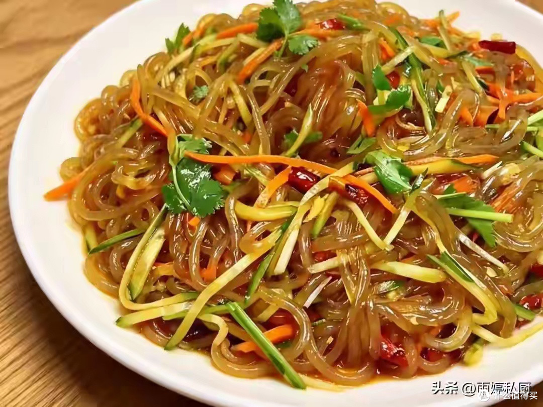 酸辣爽滑的凉拌粉条做法