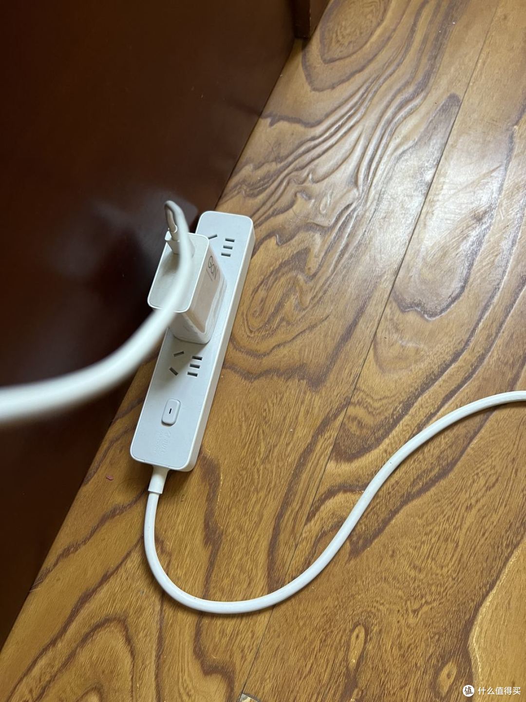 拔插头省电?这4类家电拔了反而更贵,我之前全拔错了