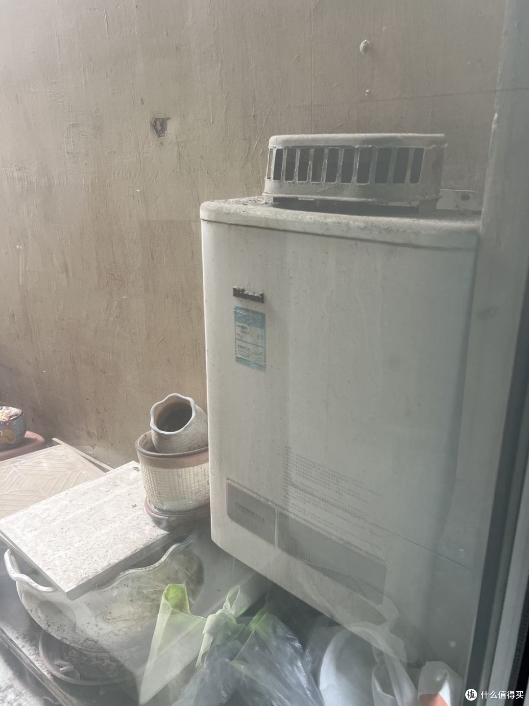 拔插头省电?这4类家电拔了反而更贵,我之前全拔错了