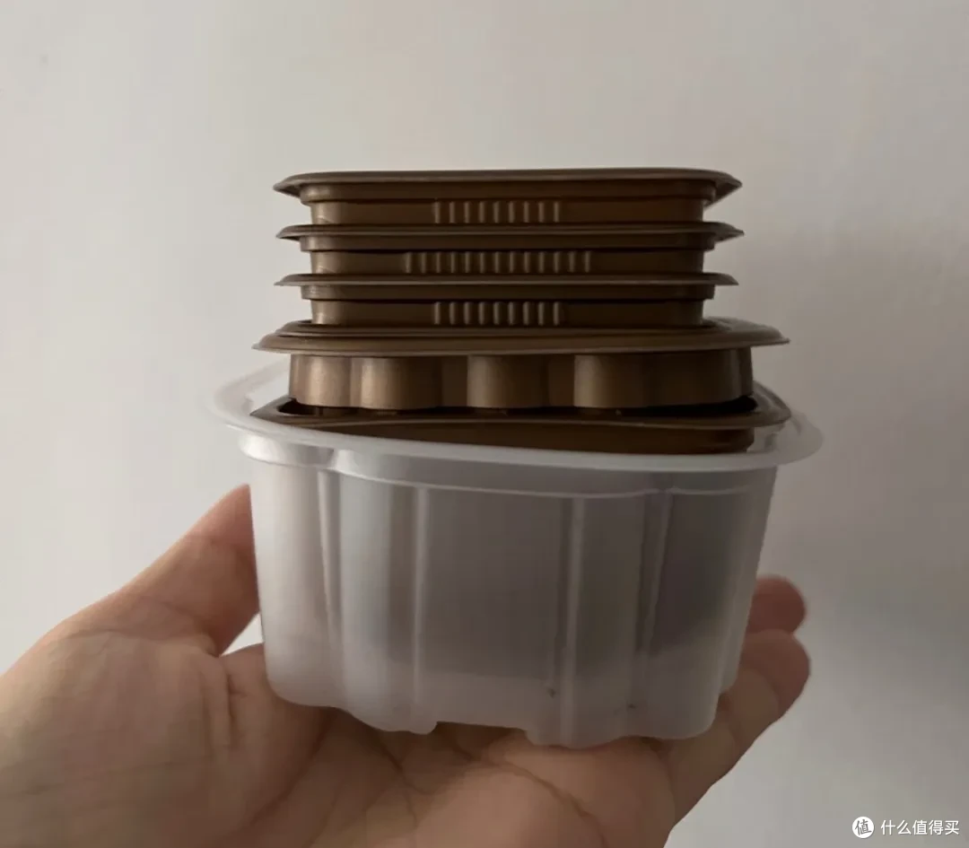 看了网友的「月饼盒子」用法后,我决定,今年的月饼盒不扔了!