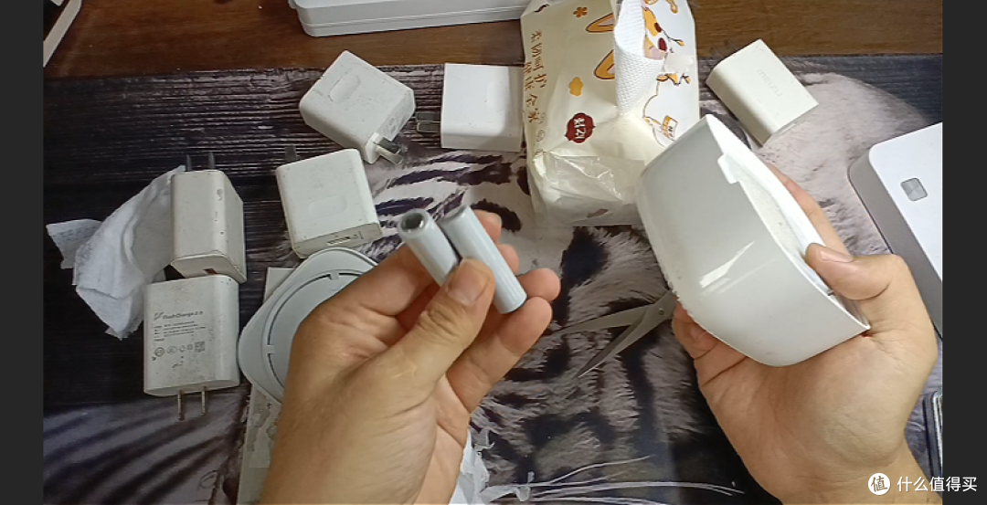 【探长捡垃圾】第一弹:几块钱淘100w充电头+米家驱蚊器开箱清洁