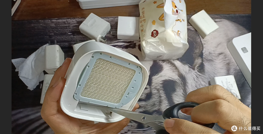 【探长捡垃圾】第一弹:几块钱淘100w充电头+米家驱蚊器开箱清洁