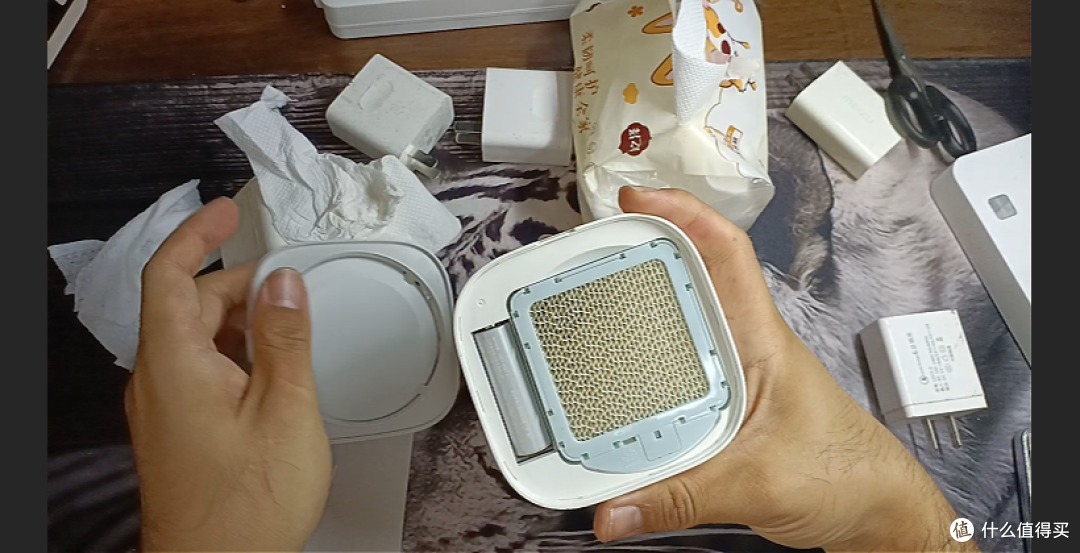 【探长捡垃圾】第一弹:几块钱淘100w充电头+米家驱蚊器开箱清洁