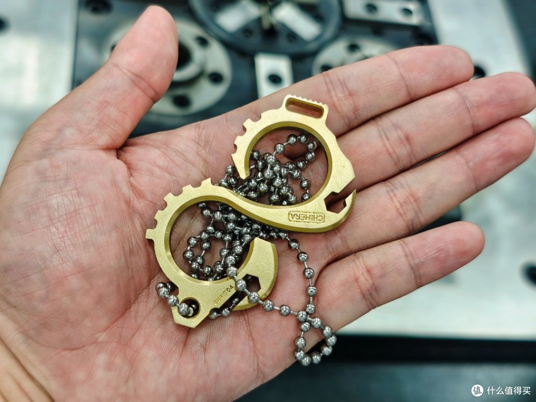 MAXGEAR喀迈拉蟠龙：藏于掌间的黄铜 EDC，把玩与实用共生