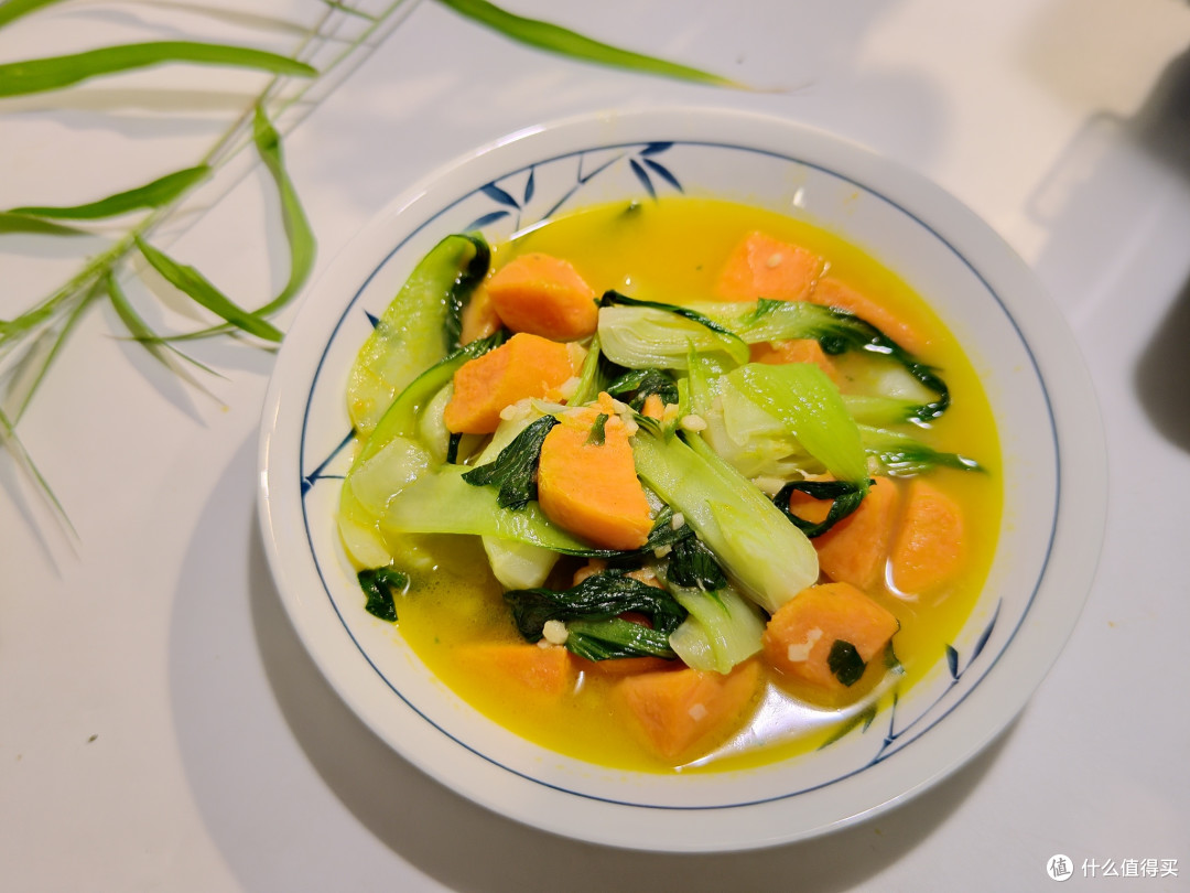 终究有可能失传的菜: 青菜烧红薯,先炒红薯还是青菜?