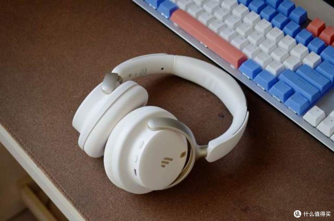 漫步者Fit900NB Turbo头戴耳机,佩戴舒适音质出众,一定是你的菜