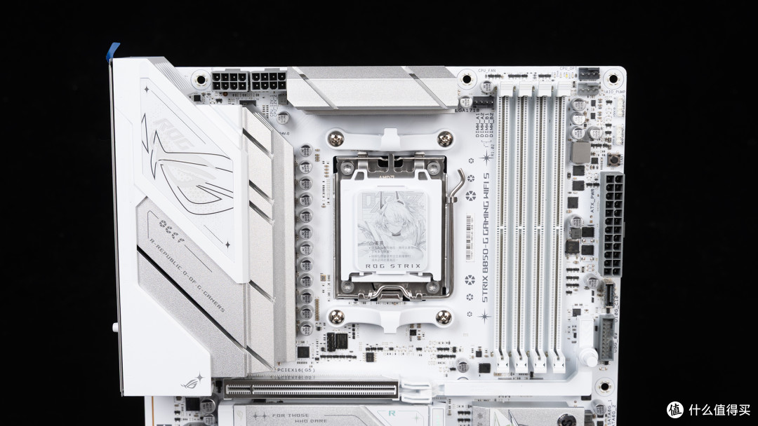 银昕FLP03复古壳装机：9850X3D+华硕ROG B850小吹雪+影驰RTX 5080