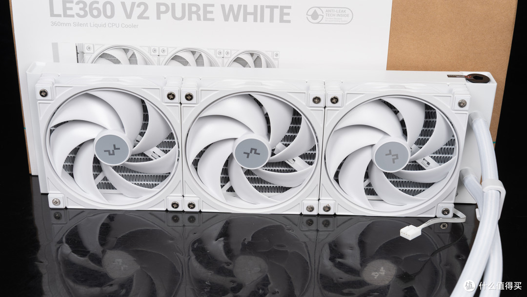 银昕FLP03复古壳装机：9850X3D+华硕ROG B850小吹雪+影驰RTX 5080