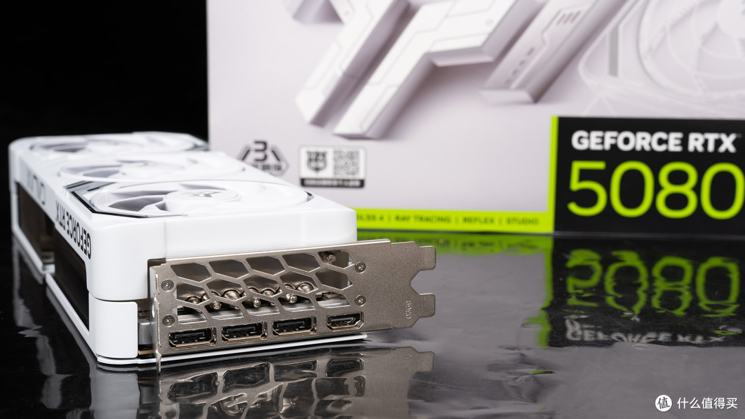 银昕FLP03复古壳装机：9850X3D+华硕ROG B850小吹雪+影驰RTX 5080