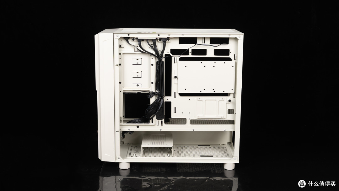 银昕FLP03复古壳装机：9850X3D+华硕ROG B850小吹雪+影驰RTX 5080