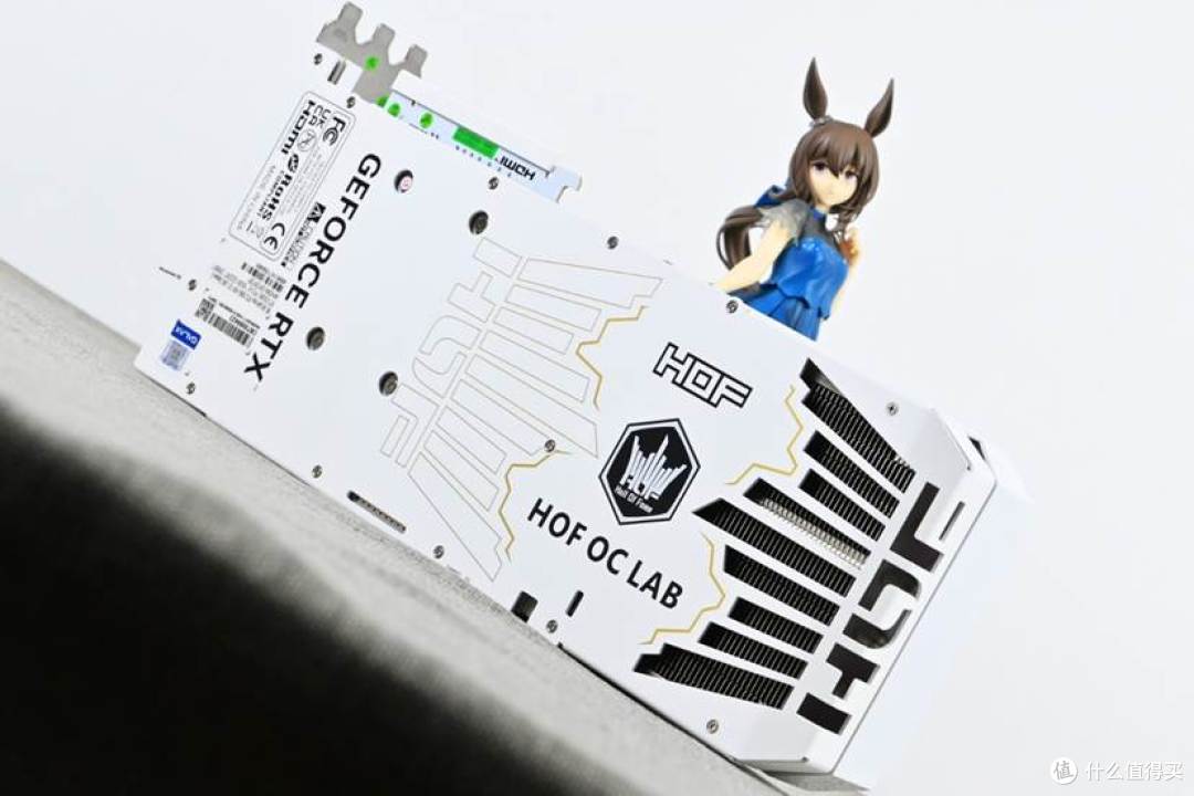 纯白定制金属背板