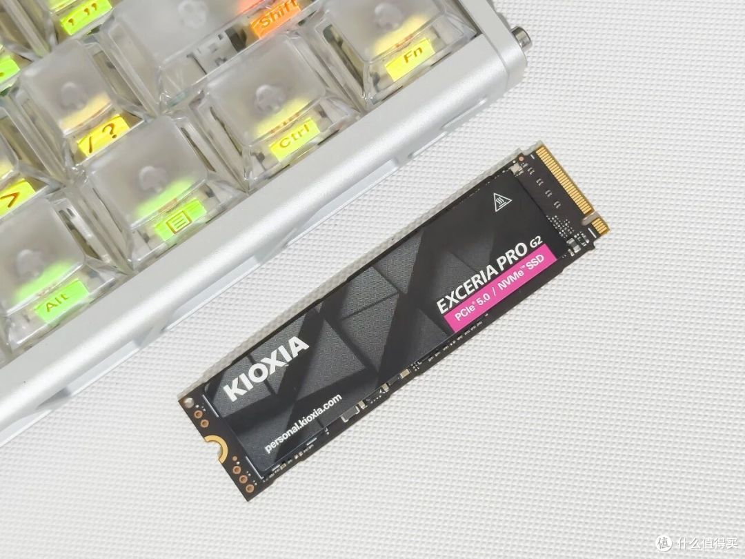 不只是更快！装机必备的SSD，究竟是怎么发展到今天的？