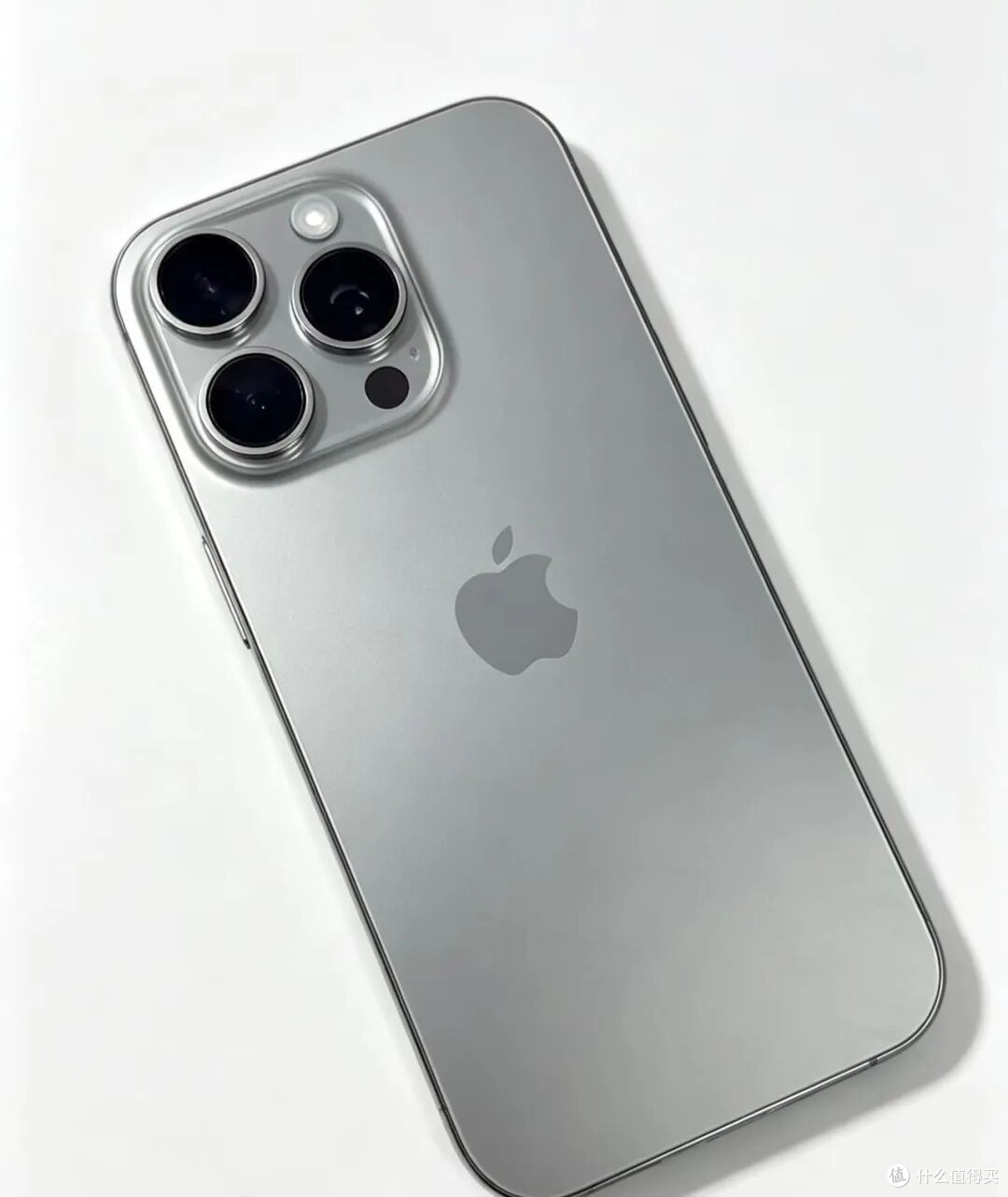 不是每代iPhone都配叫经典，但这3款，确实值得写进苹果历史