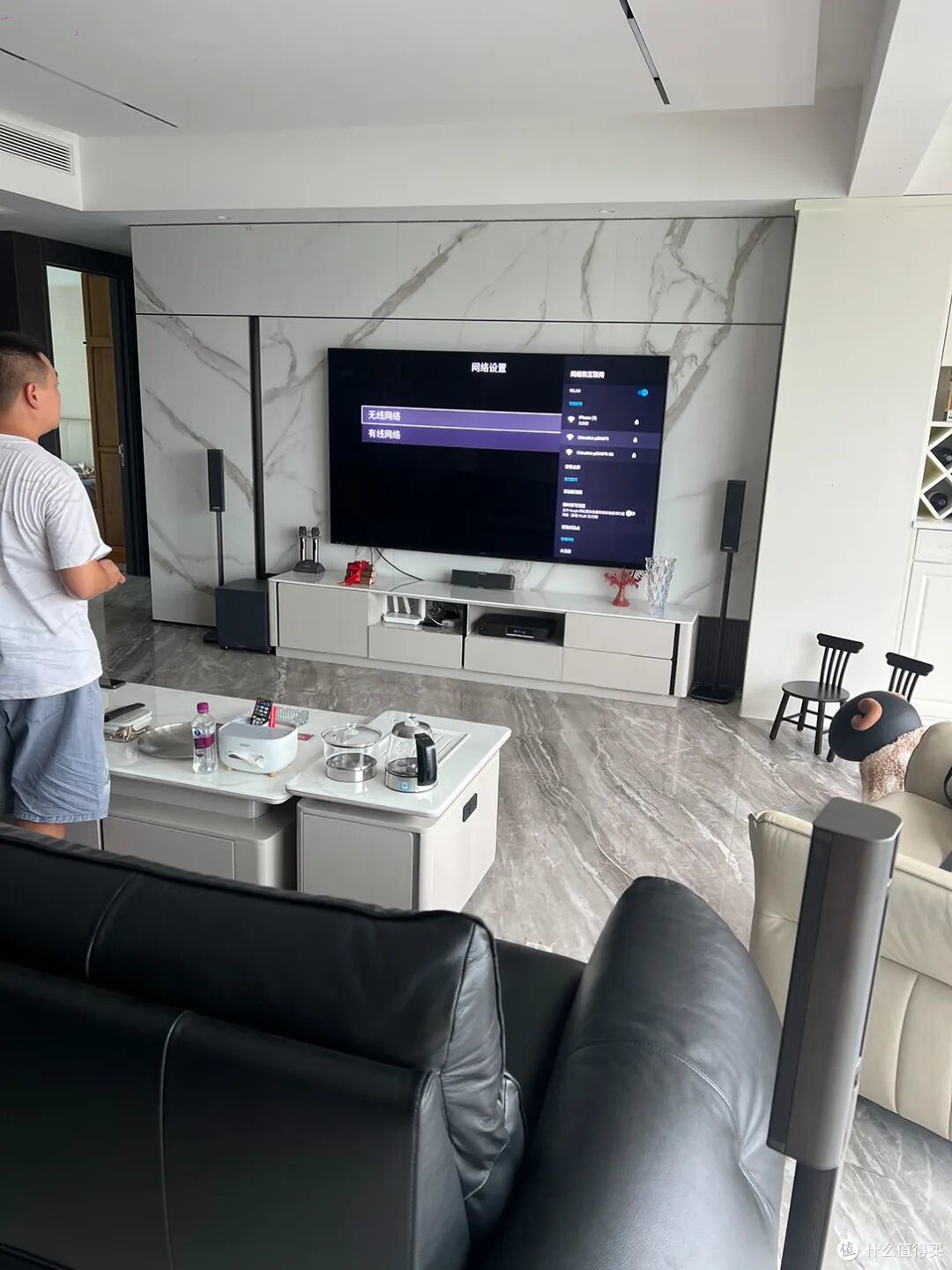 成都用户案例｜星舰后装也出彩，50㎡客餐厅的影K生活范本