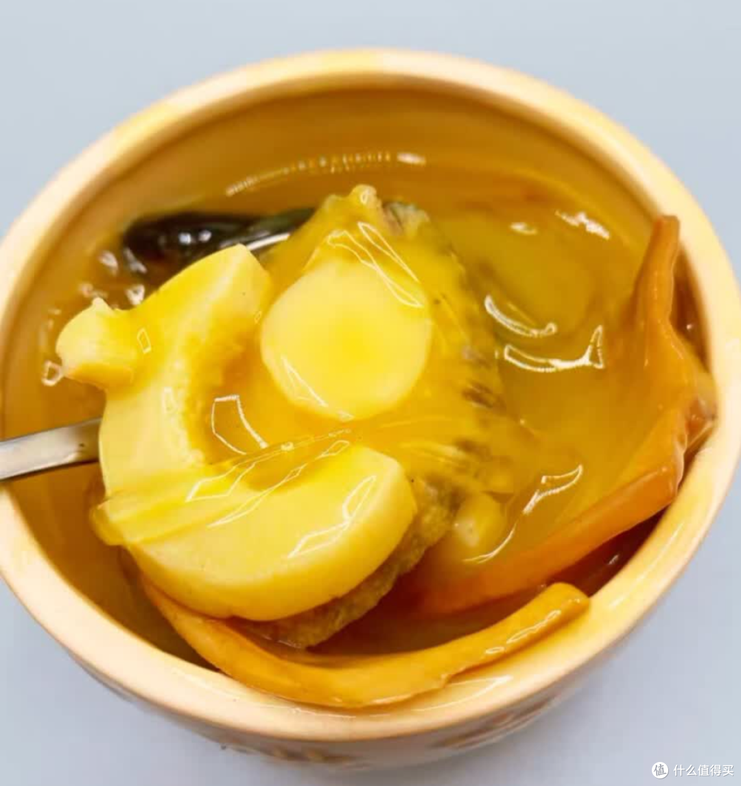 重庆餐馆厨师在后厨扎手指自测?看完这事,我决定中秋自己在家做