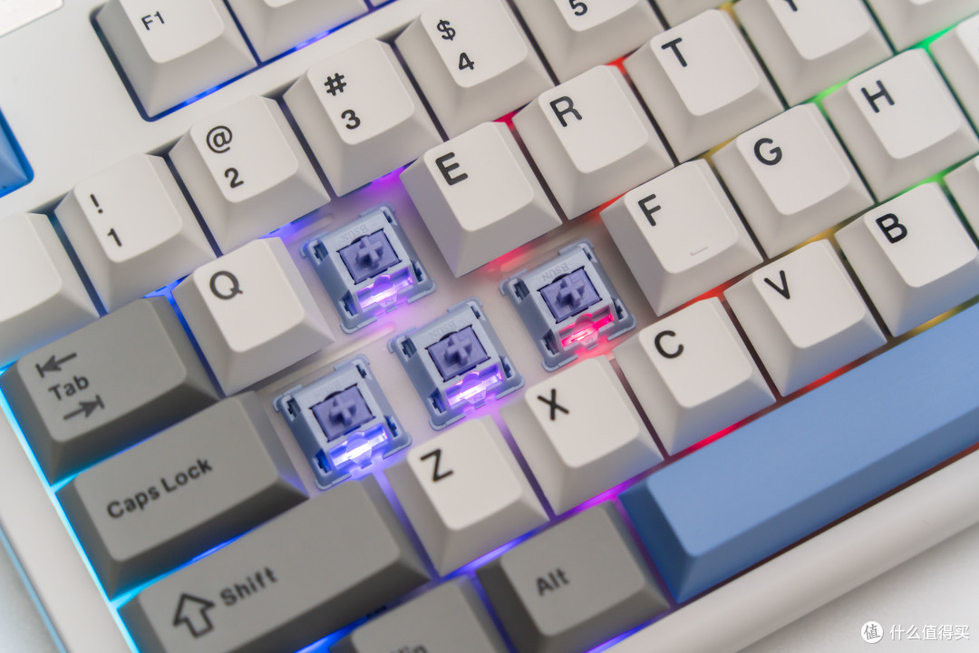 108配列全尺寸键盘,这次把双8K也卷上了?首席玩家NEO108 V2