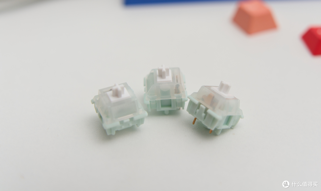 108配列全尺寸键盘,这次把双8K也卷上了?首席玩家NEO108 V2