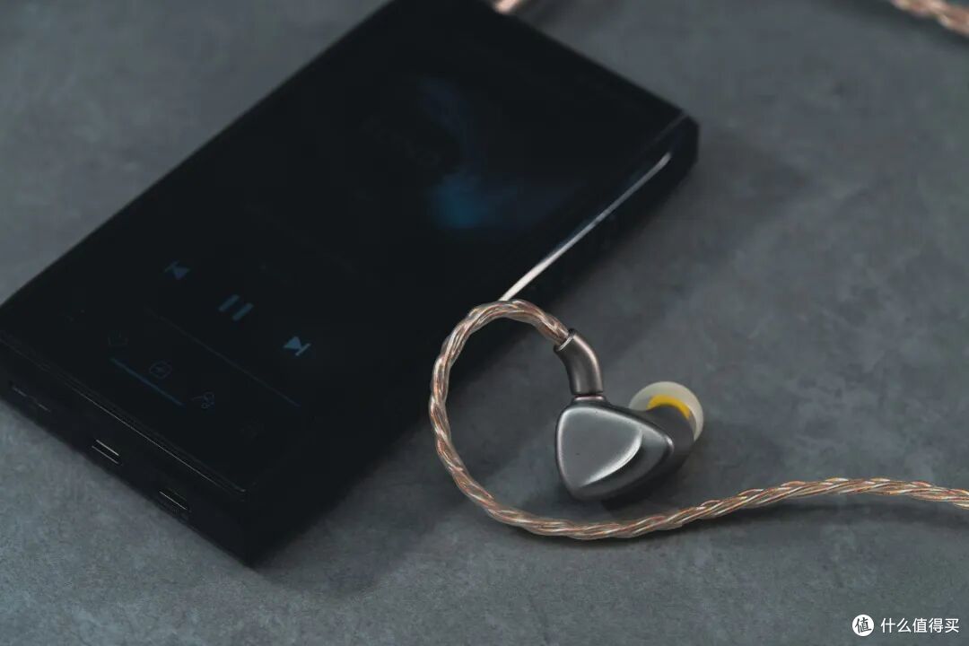 关于纠结FIIO M25 还是 M25 R2R的最优解(答案选C)