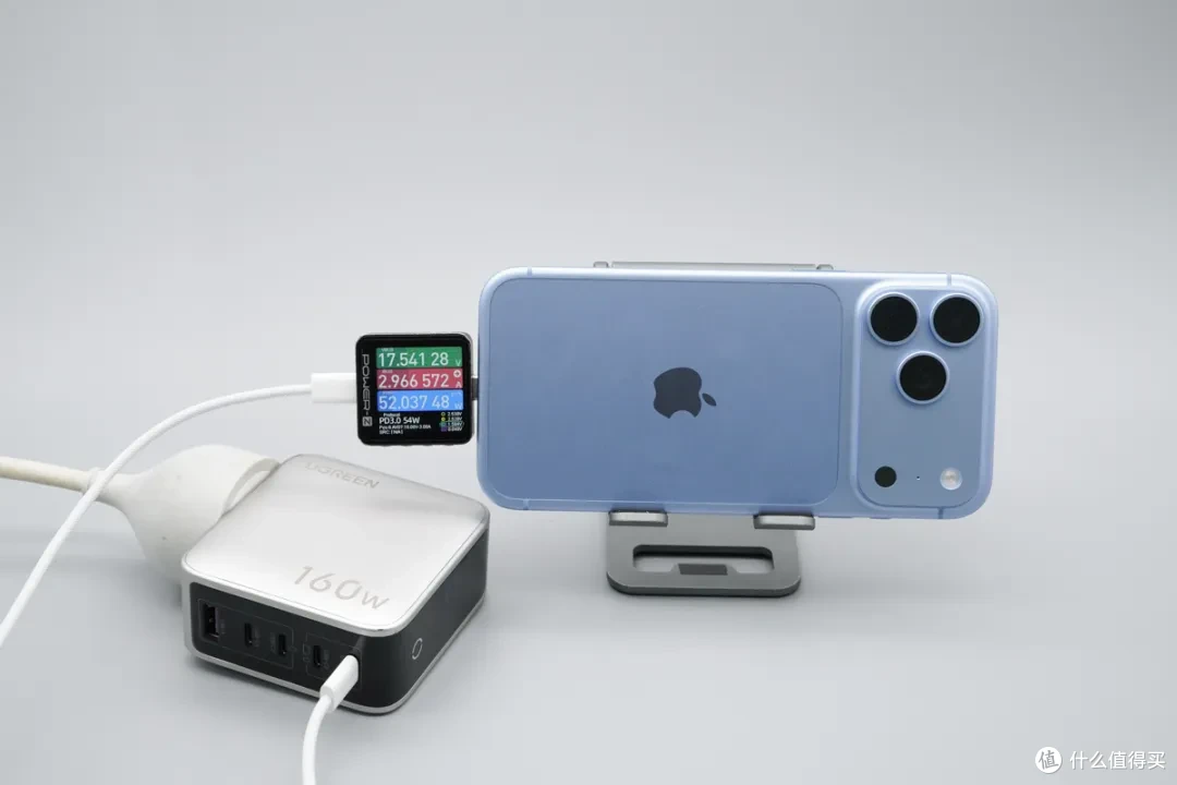 iPhone 18 Pro Max 充电评测：首发 SPR AVS 快充，52W 峰值实测