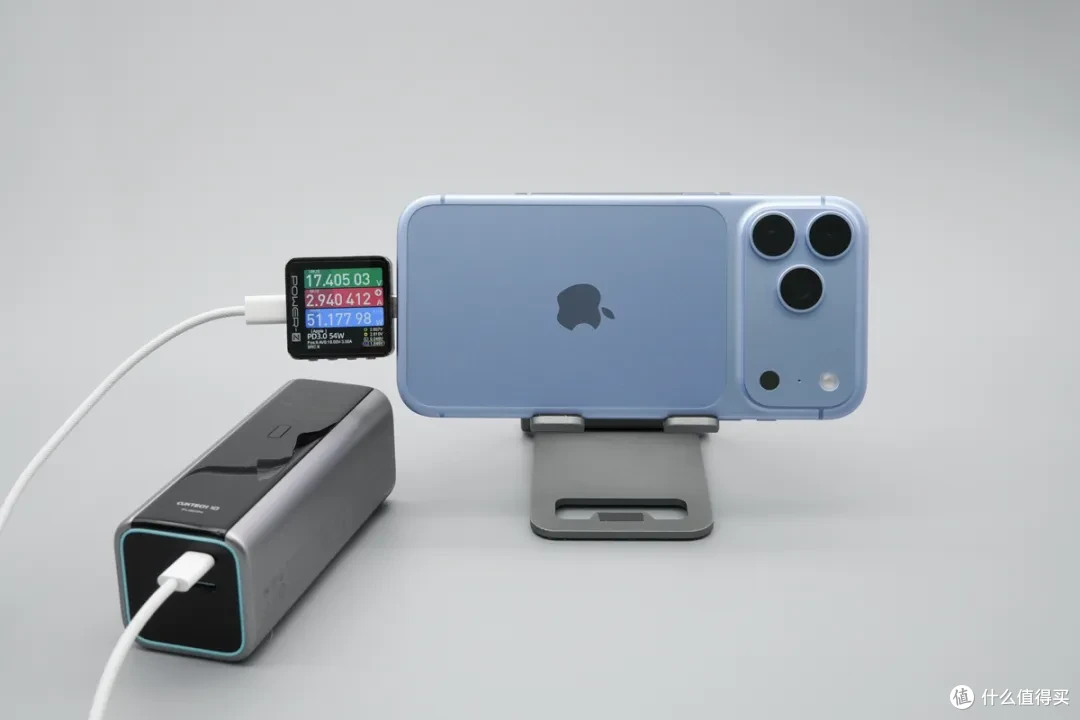 iPhone 18 Pro Max 充电评测：首发 SPR AVS 快充，52W 峰值实测