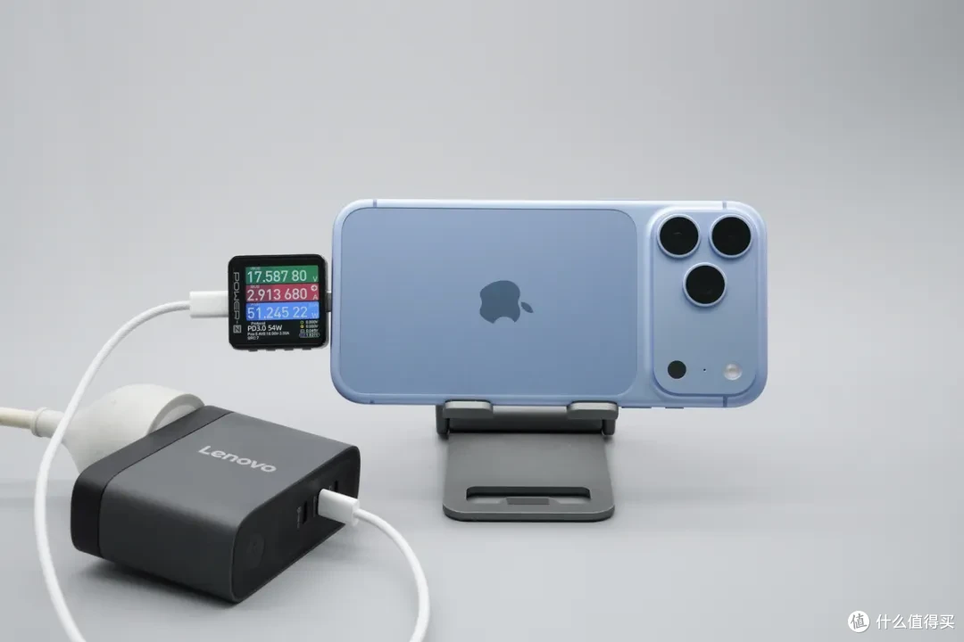 iPhone 18 Pro Max 充电评测：首发 SPR AVS 快充，52W 峰值实测