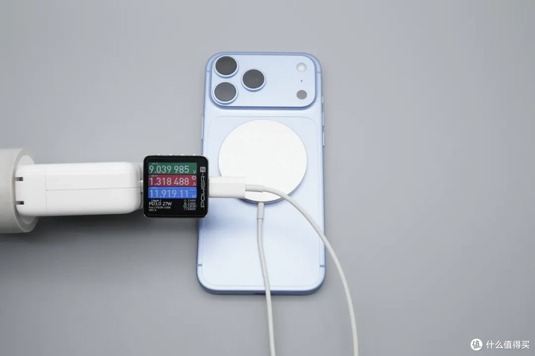 iPhone 18 Pro Max 充电评测：首发 SPR AVS 快充，52W 峰值实测