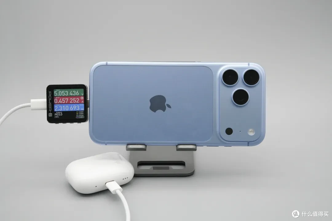 iPhone 18 Pro Max 充电评测：首发 SPR AVS 快充，52W 峰值实测