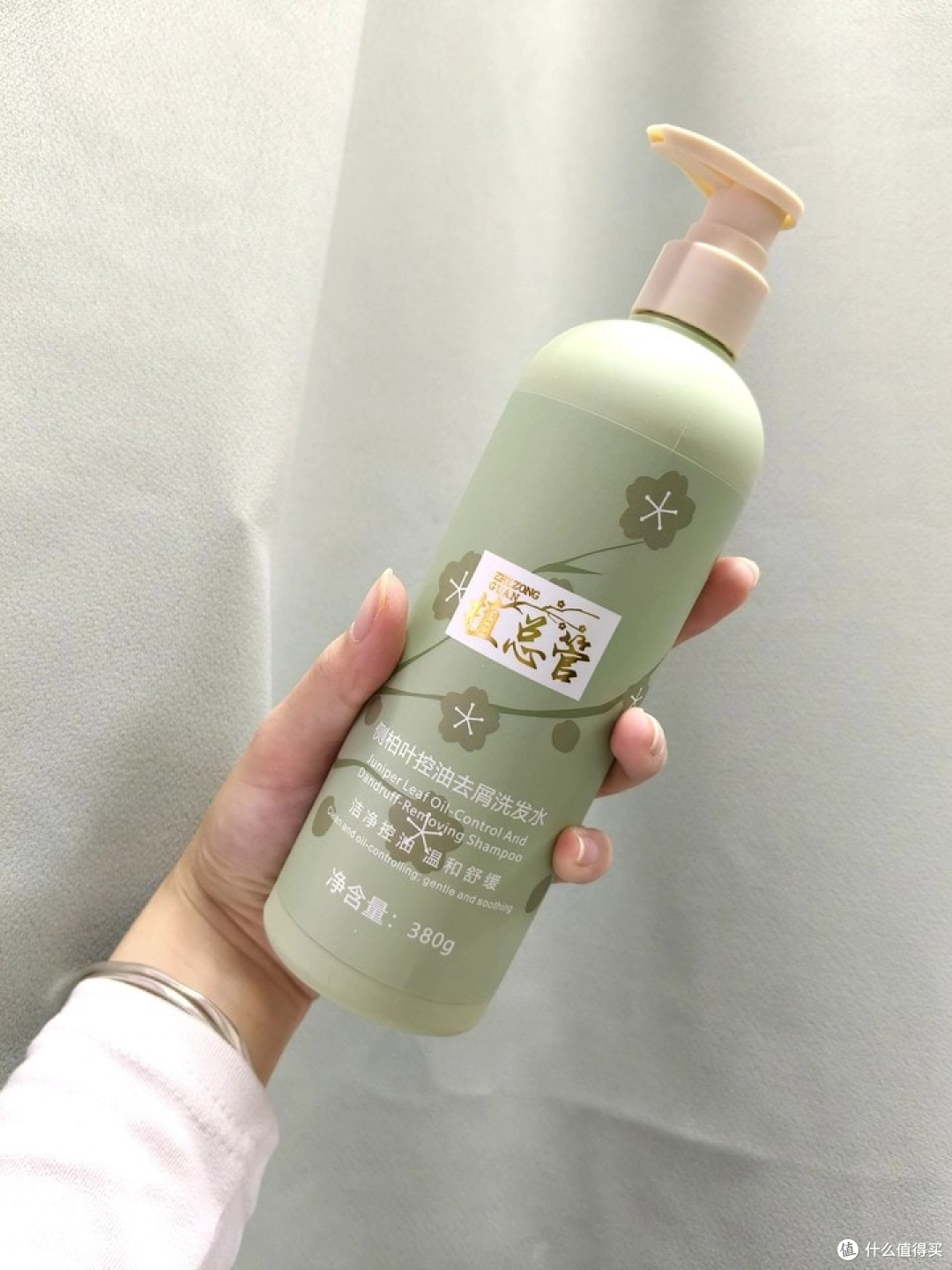 洗头需要用好几瓶?头皮护理洗发水分享,清爽蓬松水润一瓶搞定